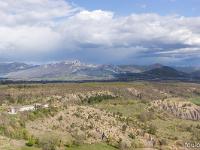 Paysages et panoramas depuis le château de Mison  Vue vers l'Est