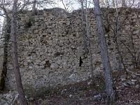Chateau des Graves XVIIe  Ressortons pour nous diriger vers l'arrière de cette bâtisse. Ici le mur Ouest ...