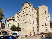 Château de Pierre de Glandevès (XIVe)  Vue générale du Château (Façades Sud et Est)