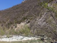 Gorges de la Méouge - De St Pierre Avez au Pont Roman  Le lit de la Méouge. Très bas pour l'époque. Nous sommes le 23 avril ...