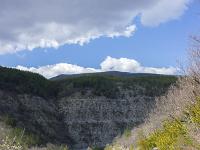 Gorges de la Méouge - De St Pierre Avez au Pont Roman  Autre vue sur le sentier