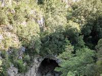 Tour des gorges d'Oppedette  Vue sur le fond des gorges. Le Calavon est totalement à sec ...