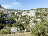 Tour des gorges d'Oppedette  Vue sur la début des gorges au Nord du village d'Oppedette ...
