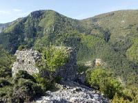 Gorges de Trévans  Abbaye fortifiée de Saint André (XIIIe) - Vestiges de la tour de guet 1/2