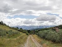 Les Houlettes - Sisteron  Les Houlettes - Le chemin qui viens de Sisteron