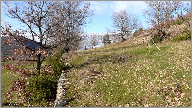 borie-banon-02web.jpg - Les restanques