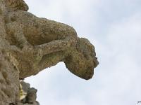 Confort-Meilars  Gargouille sur la façade Nord de l'église Notre Dame de Confort