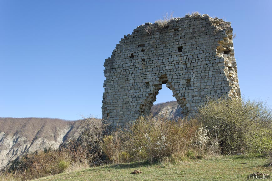 melve-croix-13.jpg - La Tour, face Sud