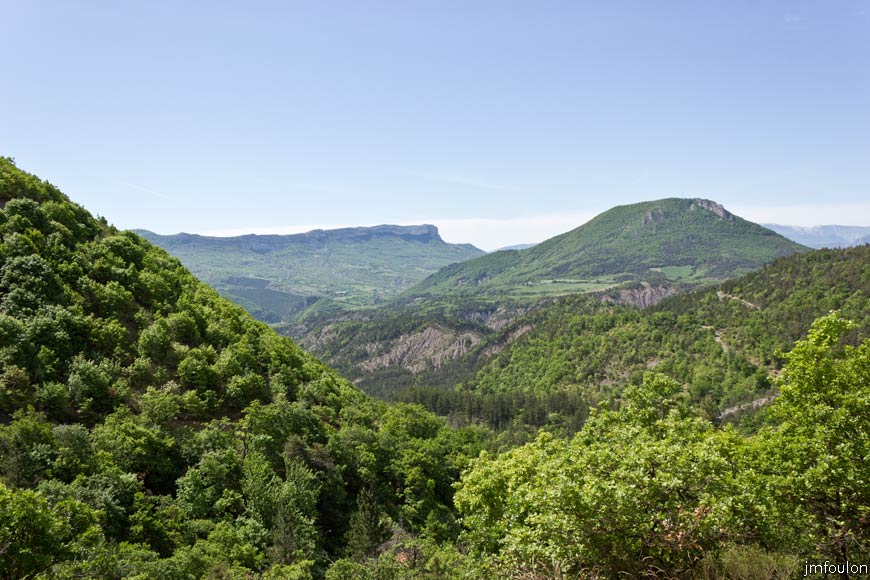 bcle-st-jacques-42.jpg - Vue vers le Sud-Ouest depuis le Passage de l'Homme Mort