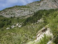 Rando - Grotte du Trou de l'Argent  Le sentier et la montagne de la Baume