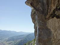 Rando - Grotte du Trou de l'Argent  Vue vers le Sud/Ouest depuis la seconde fenêtre de la grotte du Trou de l'Argent