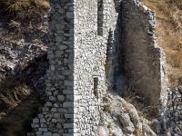 Sisteron - Faubourg de la Baume  Ruine à droite du pont de la Baume en bord de Durance
