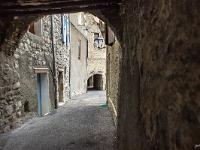 Sisteron- Andrônes, couverts et ruelles en escalier  Quartier de Bourg-Reynaud - Rue du Grand Couvert