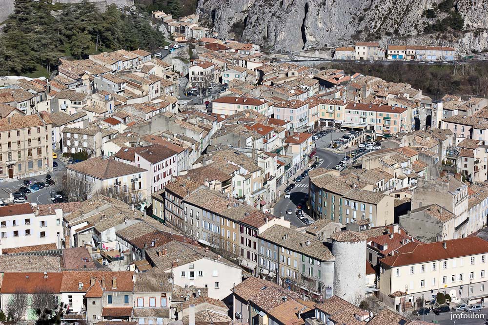 sist-zoom-003.jpg - Zoom sur la vieille ville