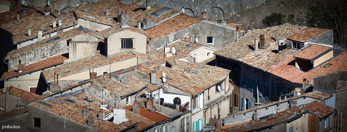 sist-zoom-013-1.jpg - Zoom sur la vieille ville -  La rue Droite, les Quatres Coins et le début de la rue Saunerie