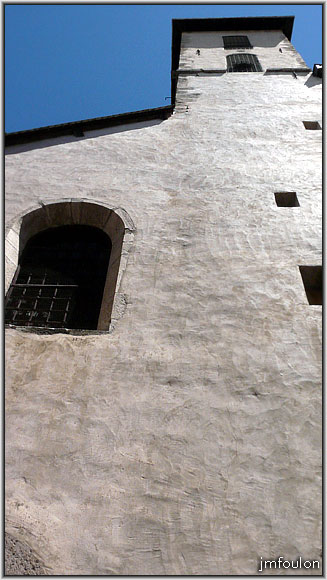 tallard-54web.jpg - Rue Chevallerie - Façade Ouest de l'église Saint Grégoire