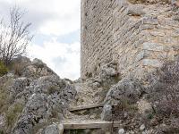 Lachau - Tour du Riable (XIIe)  Arrivée au pied de la Tour