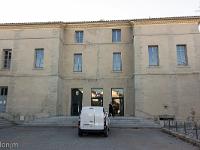 Laragne-Montéglin  La façade du château (1609) ...