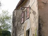 Mison Village  Vieille maison à l'Ouest du beffroi