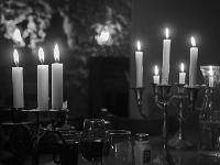 Noir & Blanc - Photos en vrac  Repas aux chandelles