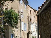 Orpierre  Nous voici dans le quartier Juif de Boureynaud ...
