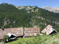Lac de Roue  Hameau des Maisons
