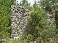 Boucle via le Pas de l'Essaillon  Mur Ouest de la chapelle