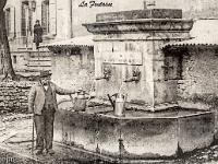 Revest-du-Bion  La fontaine jadis ...