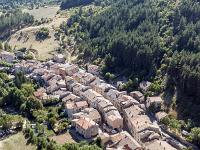 Séderon - La Tour  La vue était imprenable sur la vallée. Séderon que l'on voit ici n'éxistait pas encore ! ...