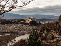 Sisteron - Ancienne route Napoléon  Vue sur Sisteron à la nuit tombante