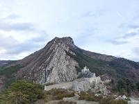 Sisteron - Balade au Collet  Vue sur la citadelle et le rocher de la Baume