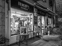 Sisteron de nuit  Avenue Paul Arène - Brocante Curiosités