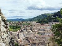 Sisteron - Vues diverses  Vue sur Sisteron depuis les vestiges du rempart Ouest
