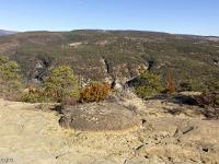 Serre d'Autruy - St André de Rosans  Vue vers l'Est en bordure Est du plateau