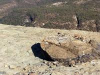 Serre d'Autruy - St André de Rosans  Boule en bordure de plateau toujours à l'Est