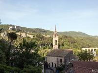 Tour de la Baume  La citadelle, Le couvent de Saint Dominique et les ponts sur le Buech au petit matin, au départ de la ballade