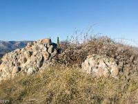 Autour d'Upaix  Voici tout ce qui reste du castrum d'Upaix avec une partie de la tour qui se trouve juste derrière (voir plus loin)