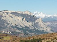 Autour d'Upaix  Le village de Ventavon depuis la tour d'Upaix
