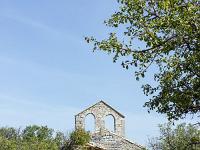 Le vieux Montsalier  Eglise Saint-Pierre-aux-Liens ou Saint-Sauveur (XIIe XVIIe)