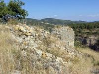 Vieux Montlaux  Un autre morceau du rempart Sud ...