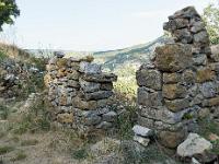 Vieux Montlaux  Un peu plus bas à l'Est se trouvent quelques ruines de maisons ...