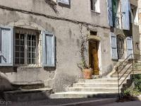 Volonne  Belle demeure à l'entrée de la rue des Hussards ...