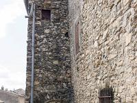 Volonne  Le chemin de ronde ...